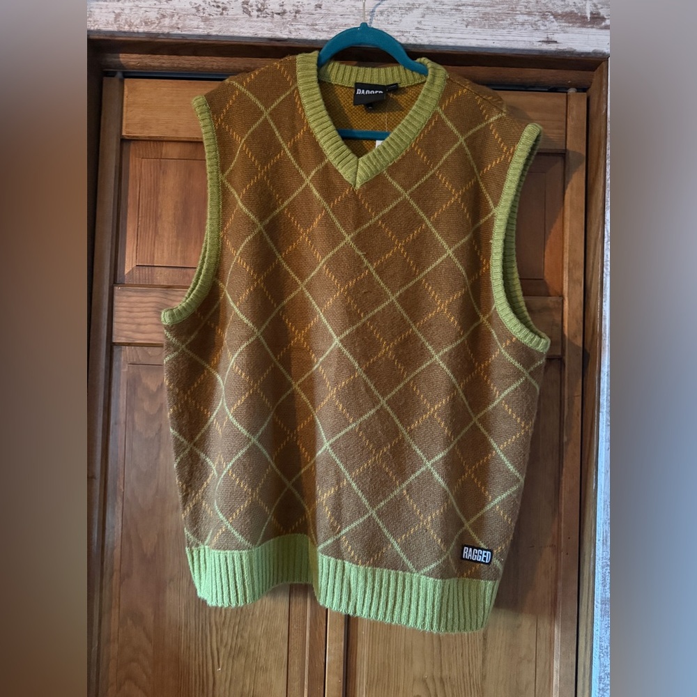 Ragged Urban Outfitters Brown and Green Men's Sweater Vest XL NWT